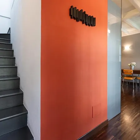 Savoia Wooden Duplex Apt Apartamento Turín