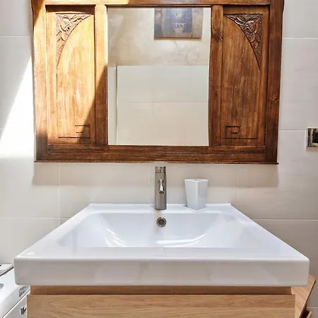 Apartamento Savoia Wooden Duplex Apt